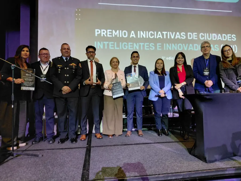 En un esfuerzo por seguir mejorando la calidad de vida de los ciudadanos y ante las múltiples solicitudes de los usuarios, tomamos la decisión de...