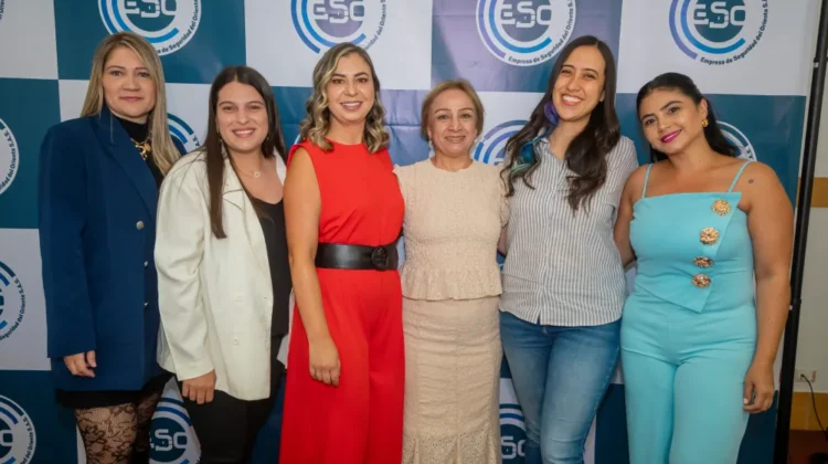 Una década de historias, esfuerzos y sueños compartidos fue celebrada...